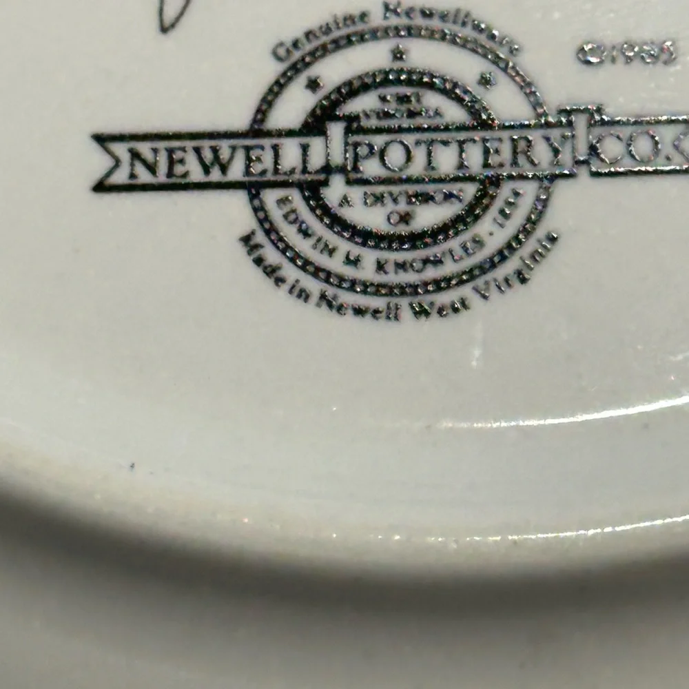 Newell pottery month plate February #5949A Sarah Stillwell‎ Webber collection
